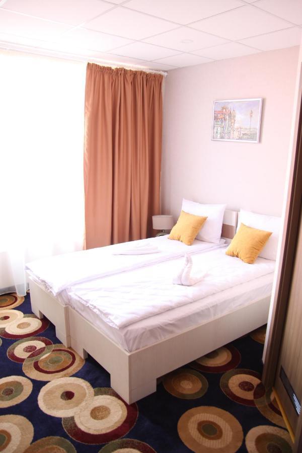 Bella Marina Hotel Băltenii de Sus Kültér fotó